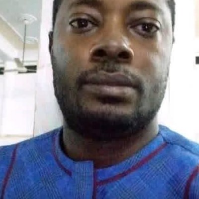 Dr. Abideen Ibiyemi photograph