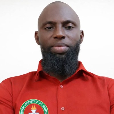 Dr. Talabi Ayegbusi photograph