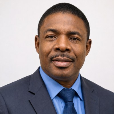 Prof. Babatunde OMOTOSHO photograph