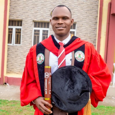 Dr. Godswill Udom photograph