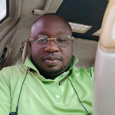 Dr. Niyi OLANIYAN photograph