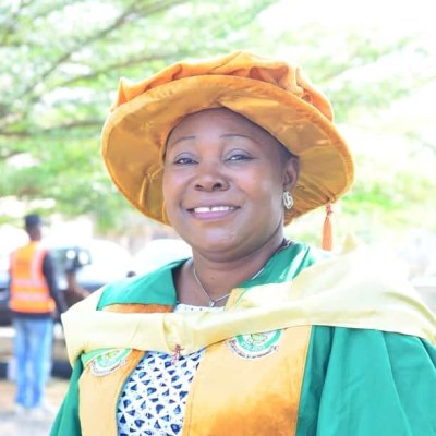 Dr. Stella Ekundayo photograph